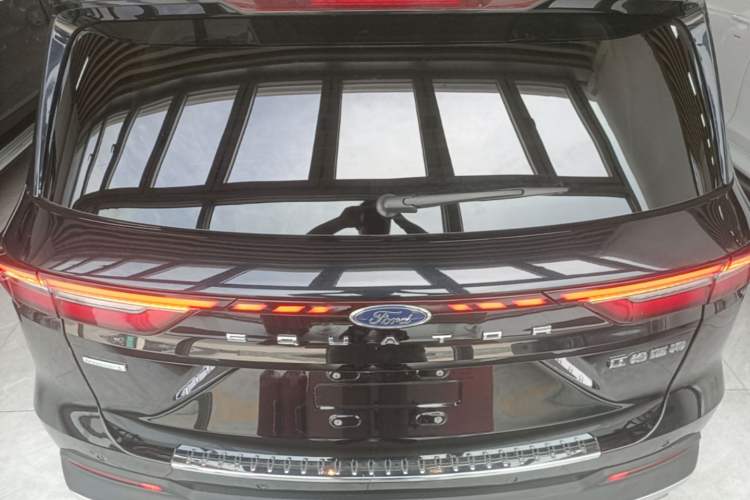 Used Ford Equator 2023 EcoBoost 225 Premier 7-Seater (2/2/3) Rear