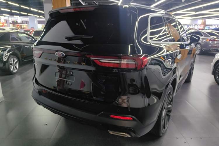 Used Ford Equator 2023 EcoBoost 225 Premier 7-Seater (2/3/2) Rear Right 45 Deg