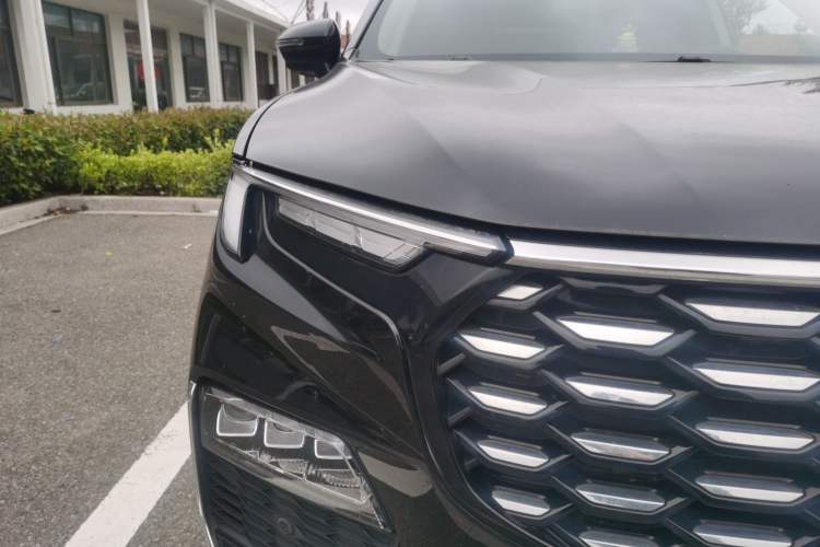 Used Ford Equator 2023 EcoBoost 225 Premier 7-Seater (2/3/2) Right Front Headlight