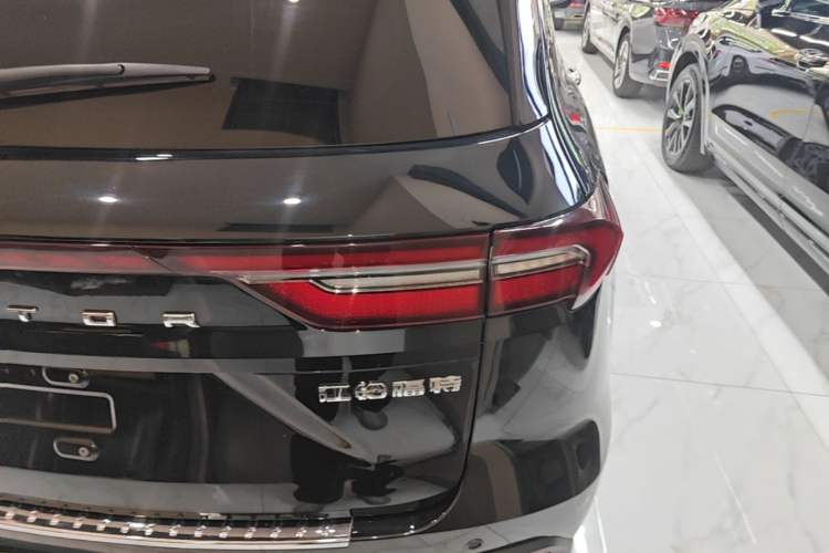 Used Ford Equator 2023 EcoBoost 225 Premier 7-Seater (2/2/3) Right Rear Taillight