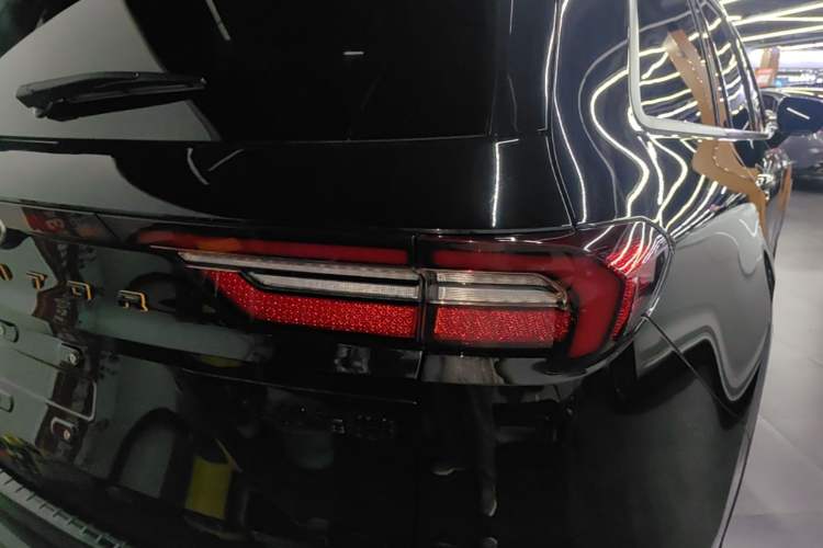 Used Ford Equator 2023 EcoBoost 225 Premier 7-Seater (2/3/2) Right Rear Taillight