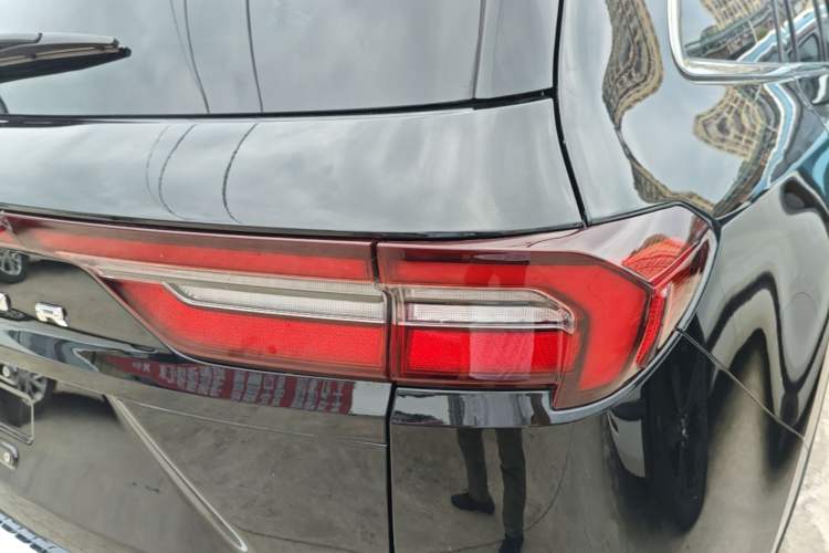 Used Ford Equator 2023 EcoBoost 225 Premier PLUS 7-Seater (2/2/3) Right Rear Taillight