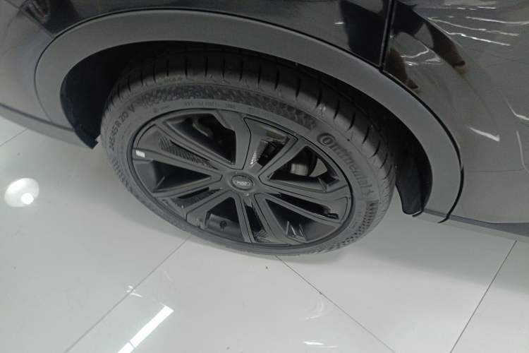 Used Ford Equator 2023 EcoBoost 225 Obsidian Orange Edition Prestige 7-Seater (2/2/3) Right Rear Wheel Hub