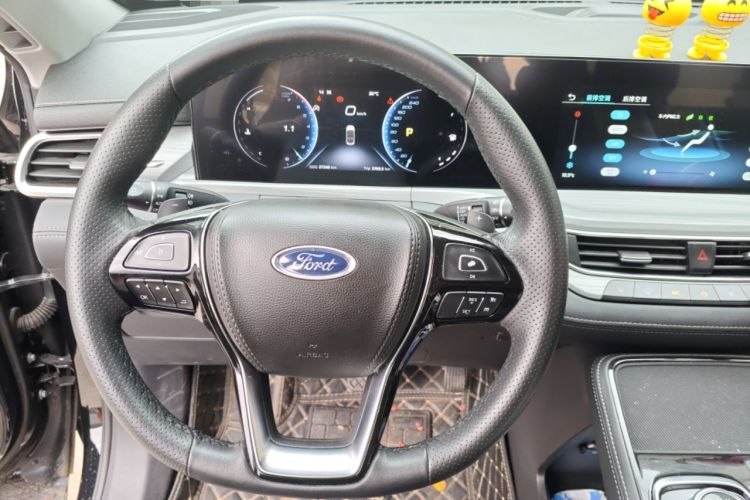 Used Ford Equator 2023 EcoBoost 225 Platinum Edition 7-Seater (2/2/3) Steering Wheel
