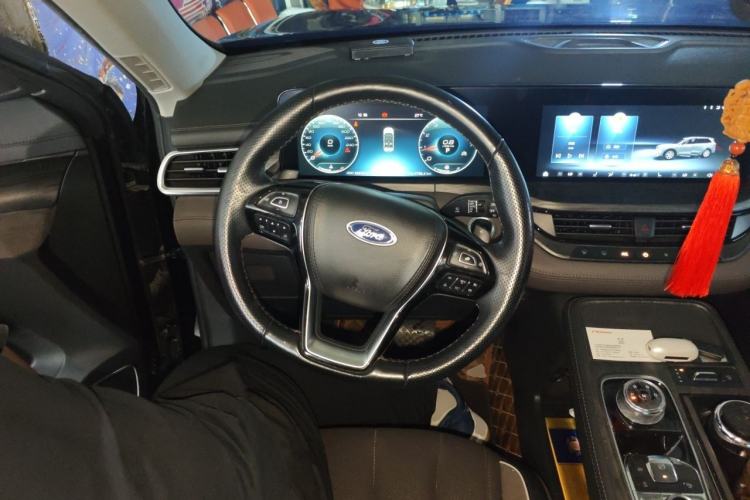 Used Ford Equator 2023 EcoBoost 225 Premier 7-Seater (2/2/3) Steering Wheel