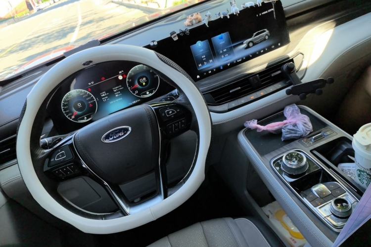 Used Ford Equator 2023 EcoBoost 225 Premier PLUS 7-Seater (2/2/3) Steering Wheel