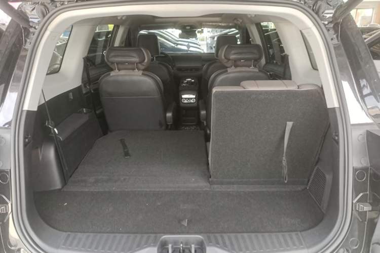 Used Ford Equator 2023 EcoBoost 225 Premier 7-Seater (2/2/3) Trunk