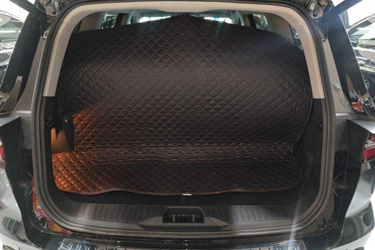 Used Ford Equator 2023 EcoBoost 225 Premier 7-Seater (2/2/3) Trunk