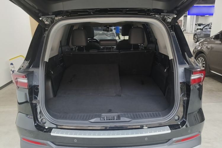 Used Ford Equator 2023 EcoBoost 225 Platinum Edition 7-Seater (2/3/2) Trunk
