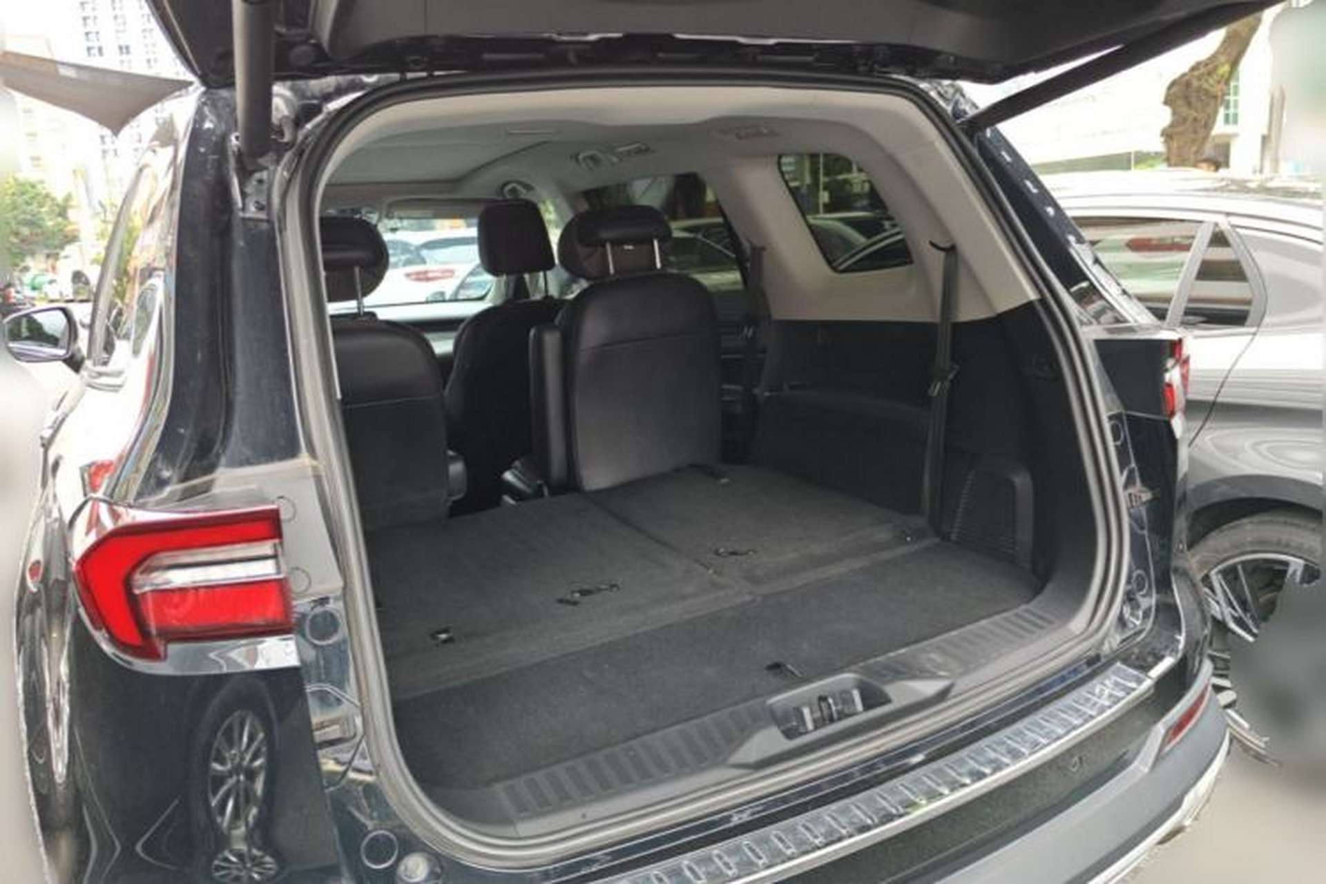 Used Ford Equator 2023 EcoBoost 225 Premier PLUS 7-Seater (2/2/3) Trunk