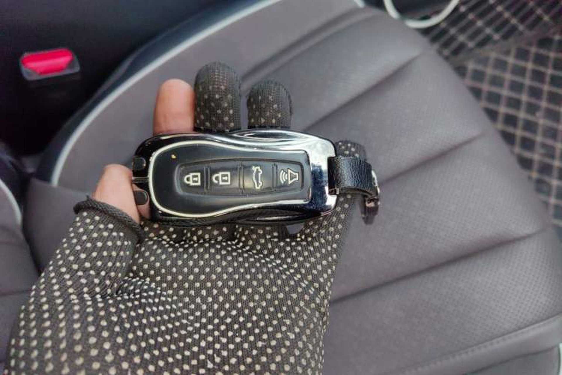 Used Ford Equator 2023 EcoBoost 225 Premier 7-Seater (2/2/3) Vehicle Key