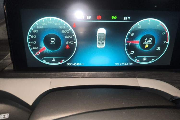 Used Ford Equator 2023 EcoBoost 225 Premier 7-Seater (2/2/3) Instrument Cluster