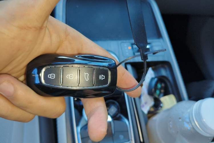 Used Ford Equator 2023 EcoBoost 225 Premier 7-Seater (2/2/3) Vehicle Key