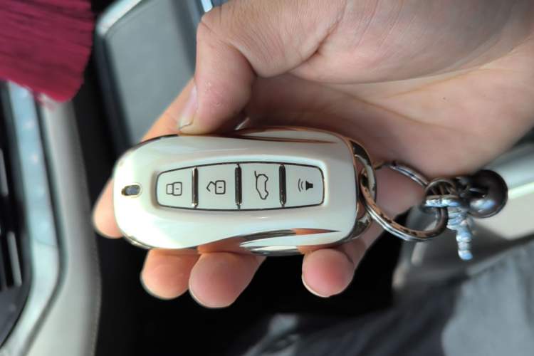 Used Ford Equator 2023 EcoBoost 225 Premier PLUS 7-Seater (2/2/3) Vehicle Key