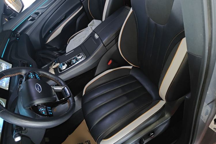 Used Ford Equator 2023 EcoBoost 225 Obsidian Orange Edition Prestige 7-Seater (2/2/3) Left Front Seat