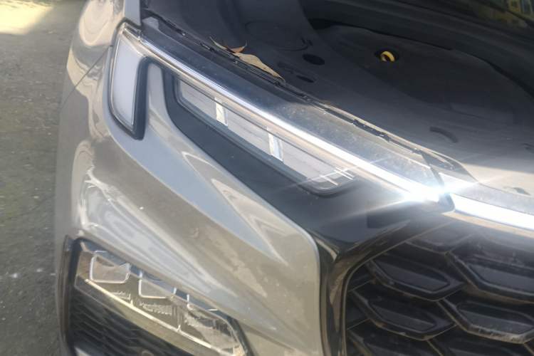 Used Ford Equator 2023 EcoBoost 225 Obsidian Orange Edition Prestige 7-Seater (2/2/3) Right Front Headlight