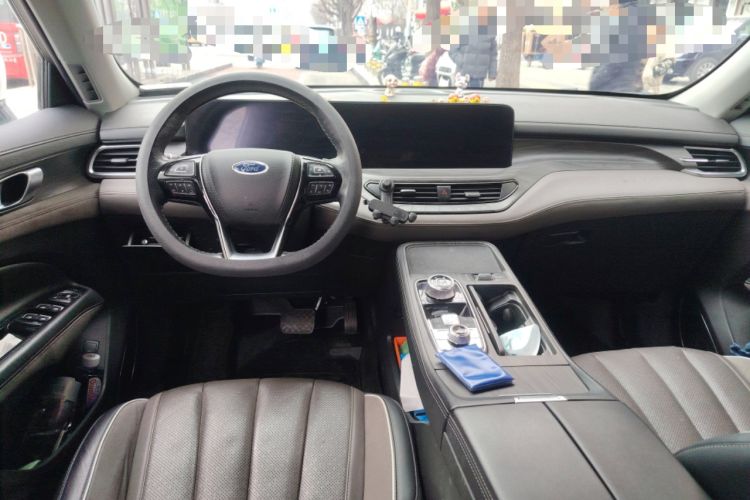 Used Ford Equator 2023 EcoBoost 225 Premier PLUS 7-Seater (2/2/3) Center Console