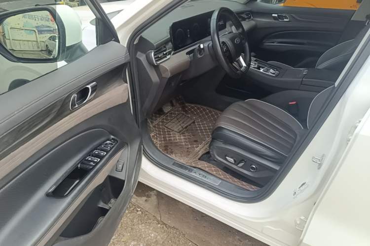 Used Ford Equator 2023 EcoBoost 225 Premier 7-Seater (2/2/3) Driver Seat