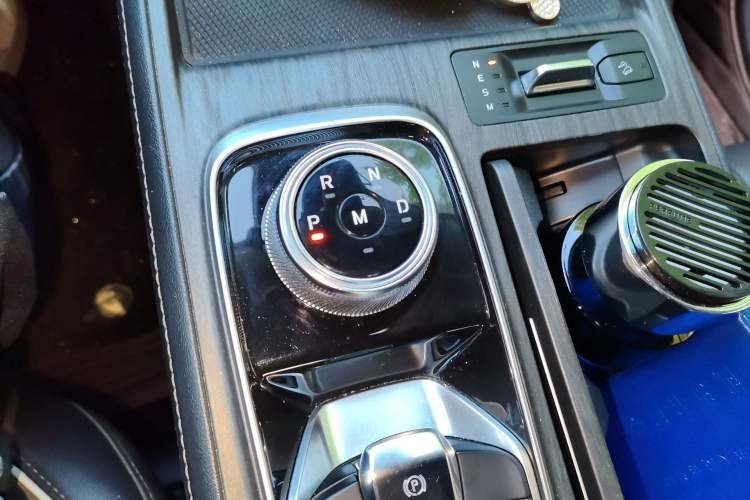 Used Ford Equator 2023 EcoBoost 225 Premier 7-Seater (2/3/2) Gear Lever