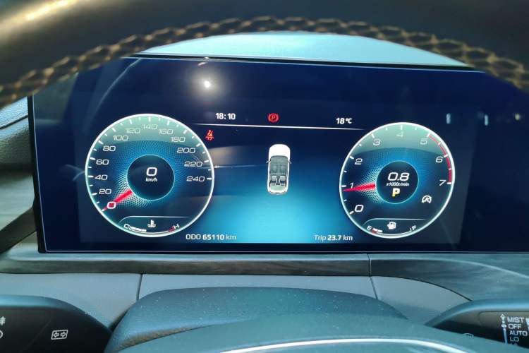 Used Ford Equator 2023 EcoBoost 225 Premier 7-Seater (2/3/2) Instrument Cluster