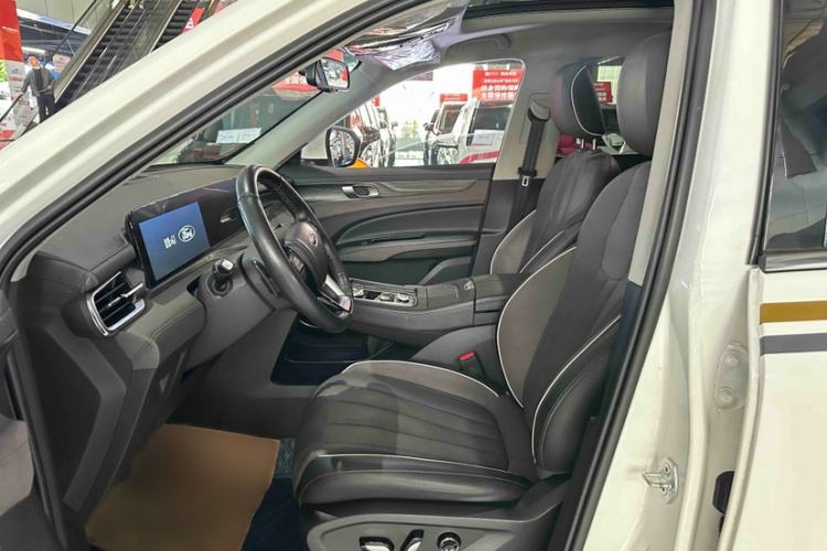 Used Ford Equator 2023 EcoBoost 225 Premier 7-Seater (2/3/2) Left Front Seat