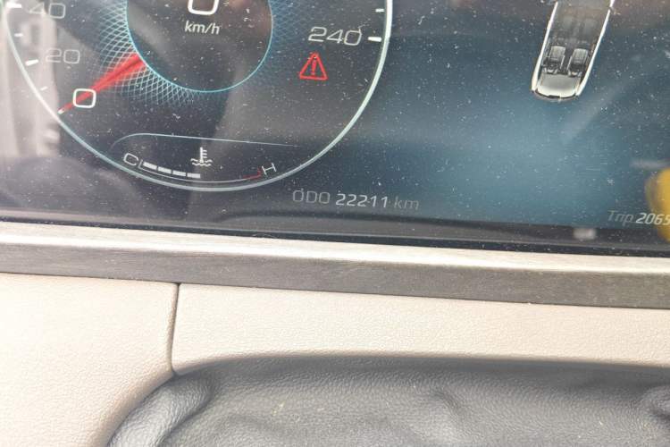 Used Ford Equator 2023 EcoBoost 225 Premier 7-Seater (2/2/3) Odometer Close Up