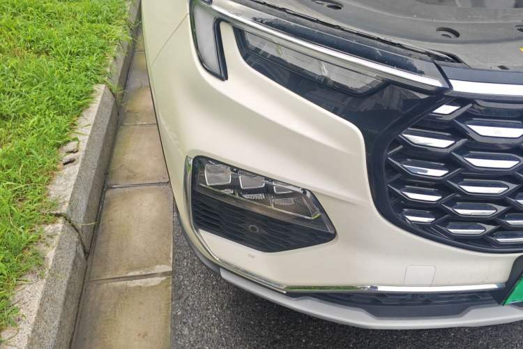 Used Ford Equator 2023 EcoBoost 225 Premier 7-Seater (2/2/3) Right Front Headlight