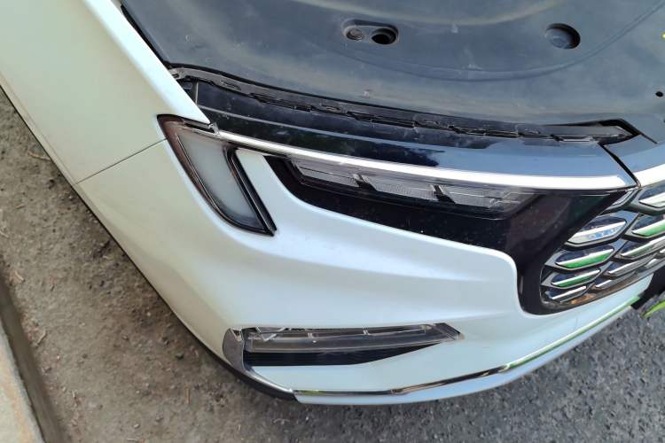 Used Ford Equator 2023 EcoBoost 225 Premier 7-Seater (2/3/2) Right Front Headlight