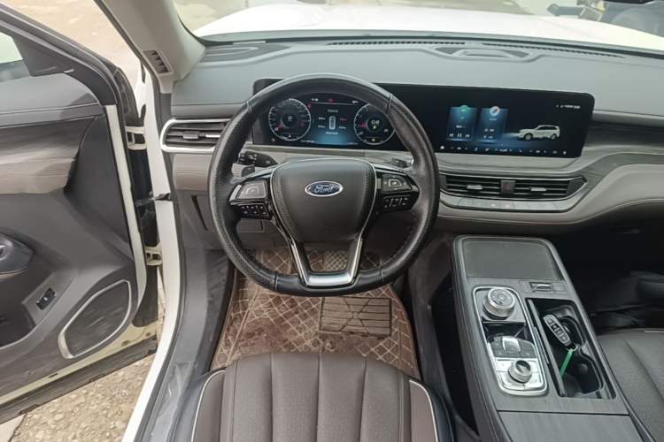 Used Ford Equator 2023 EcoBoost 225 Premier 7-Seater (2/2/3) Steering Wheel