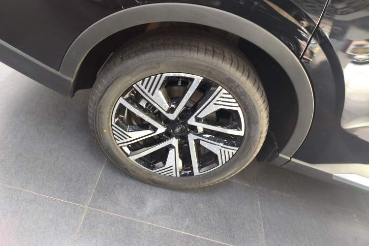 Used Ford Equator New Energy 2025 Luxury Edition Exterior 5