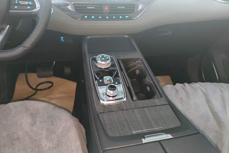 Used Ford Equator New Energy 2025 Luxury Edition Gear Lever