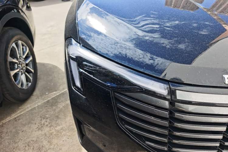 Used Ford Equator New Energy 2025 Luxury Edition Right Front Headlight