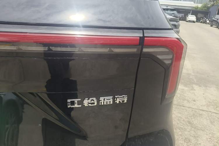 Used Ford Equator New Energy 2025 Luxury Edition Right Rear Taillight