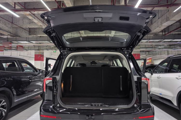 Used Ford Equator New Energy 2025 Platinum Edition Trunk