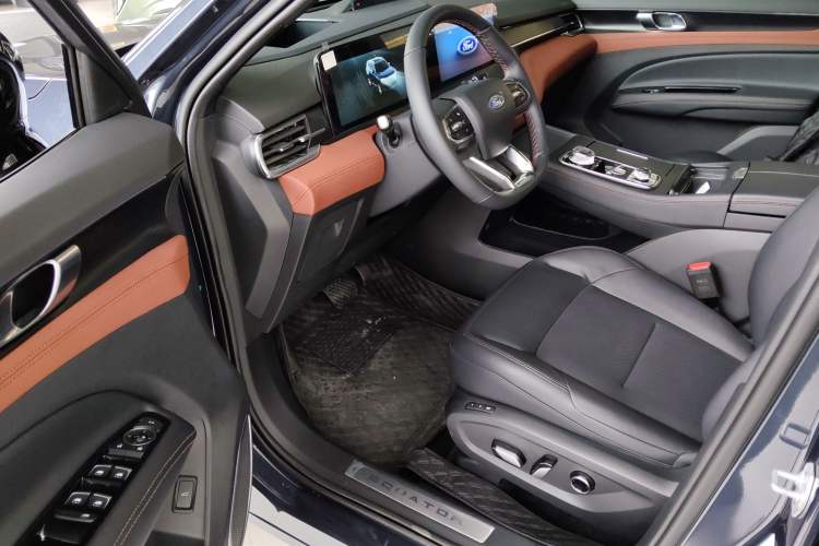 Used Ford Equator New Energy 2025 Luxury Plus Version Driver Seat