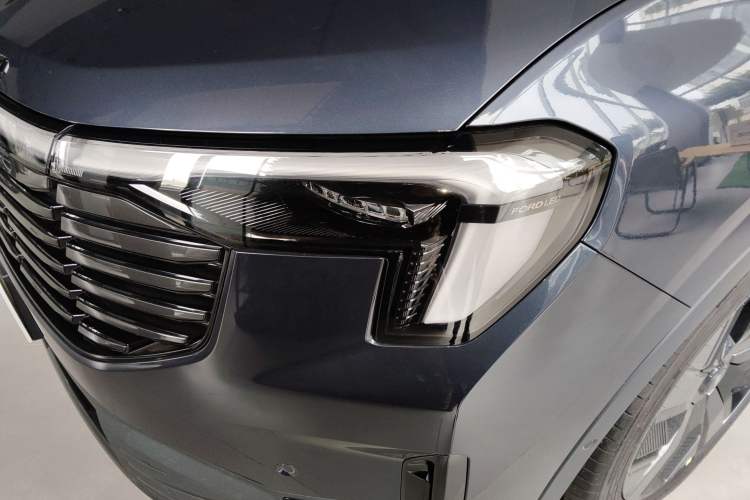 Used Ford Equator New Energy 2025 Luxury Plus Version Left Front Headlight