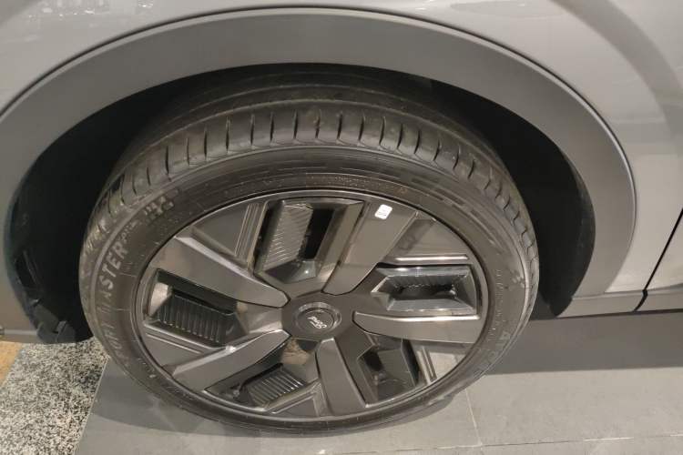 Used Ford Equator New Energy 2025 Luxury Plus Version Exterior 7