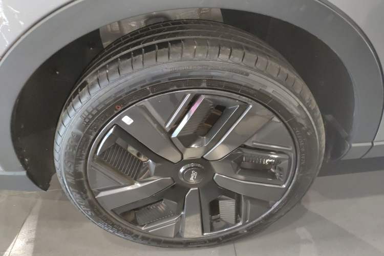 Used Ford Equator New Energy 2025 Luxury Plus Version Exterior 8