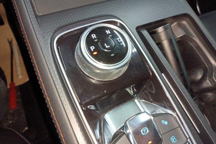 Used Ford Equator New Energy 2025 Luxury Plus Version Gear Lever