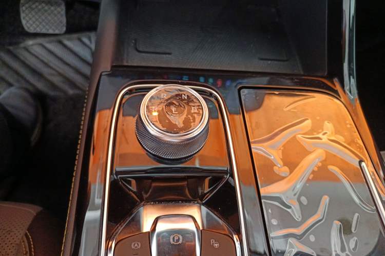 Used Ford Equator New Energy 2025 Luxury Edition Gear Lever