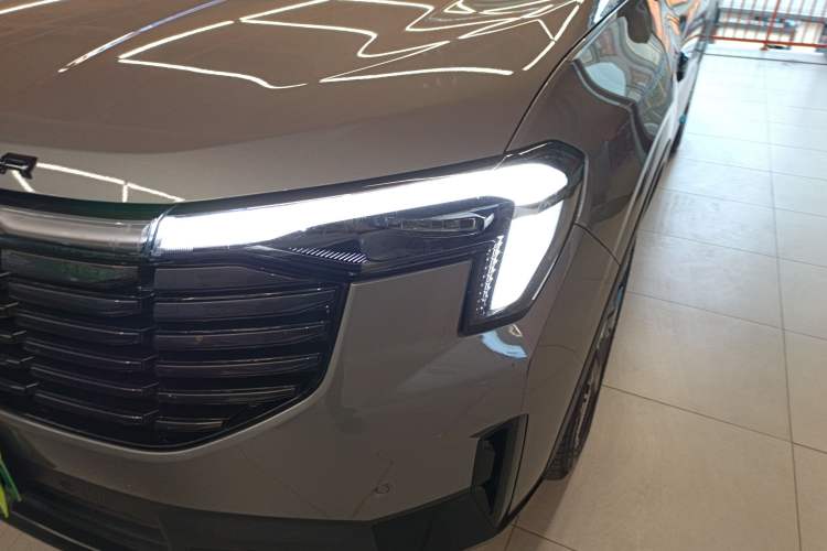 Used Ford Equator New Energy 2025 Luxury Plus Version Left Front Headlight