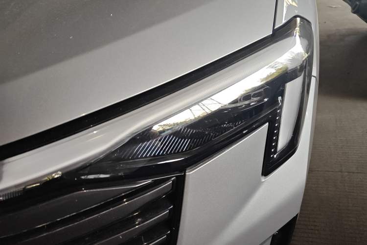 Used Ford Equator New Energy 2025 Luxury Plus Version Left Front Headlight