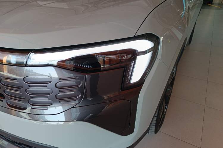 Used Ford Equator New Energy 2025 Luxury Edition Left Front Headlight
