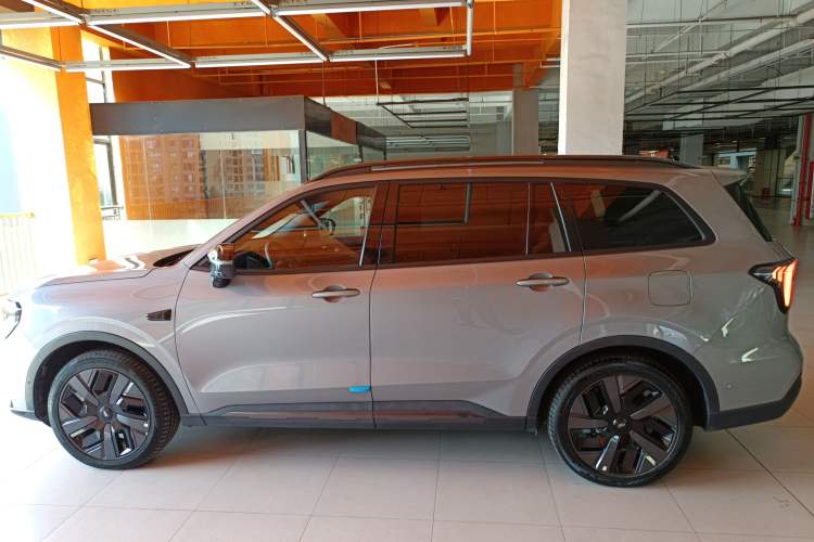 Used Ford Equator New Energy 2025 Luxury Plus Version Left Side