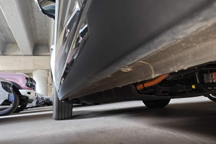 Used Ford Equator New Energy 2025 Luxury Plus Version Left Side Sill