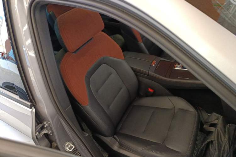 Used Ford Equator New Energy 2025 Luxury Plus Version Right Front Seat