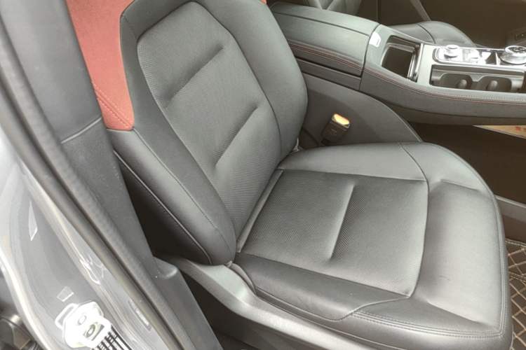 Used Ford Equator New Energy 2025 Luxury Plus Version Right Front Seat
