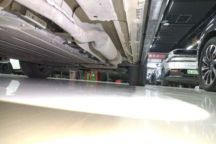 Used Ford Equator New Energy 2025 Luxury Plus Version Right Side Sill