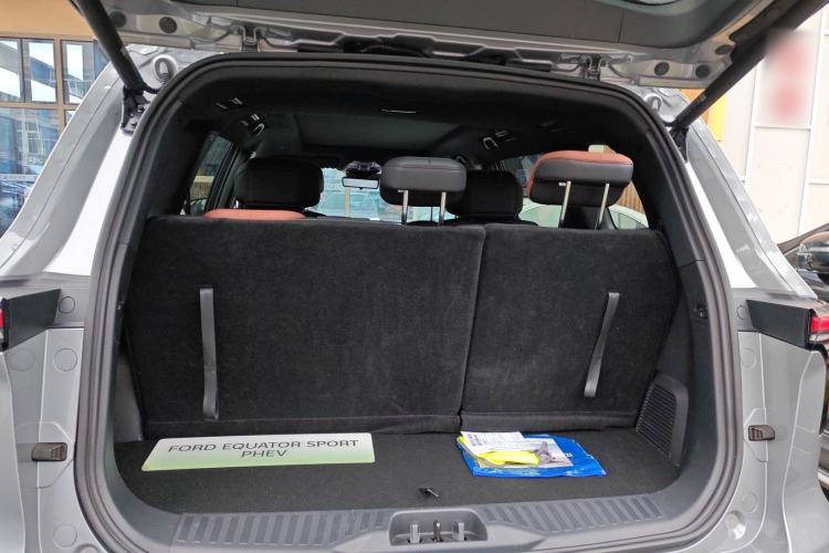 Used Ford Equator New Energy 2025 Luxury Plus Version Trunk