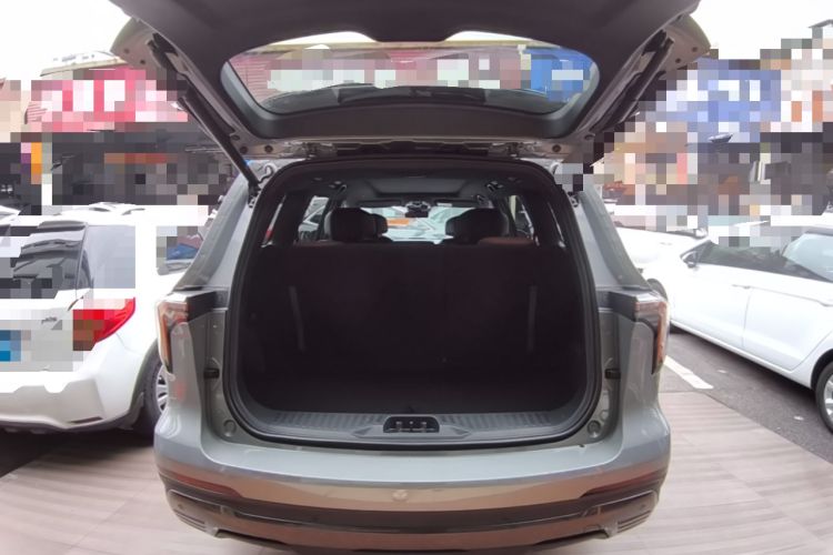 Used Ford Equator New Energy 2025 Luxury Plus Version Trunk